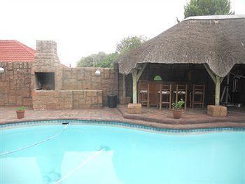 Kempton Park Country Lodge Johannesburg Exterior photo